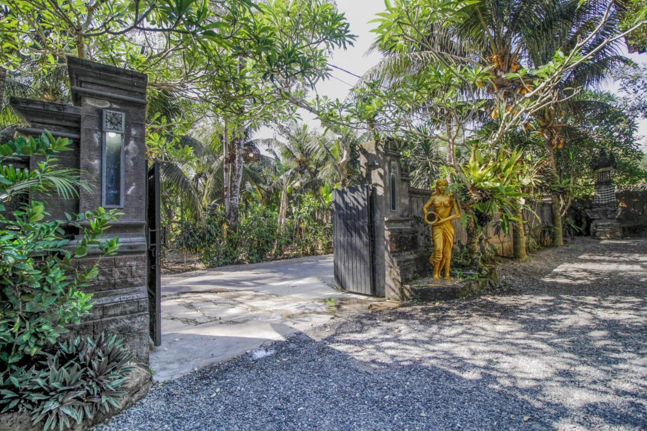 Hotel The Galuh Pekutatan Pulukan Exteriér fotografie