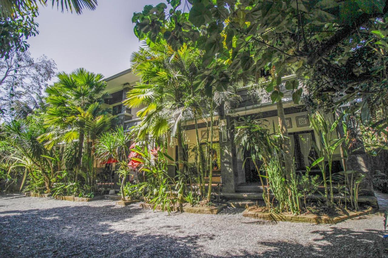 Hotel The Galuh Pekutatan Pulukan Exteriér fotografie