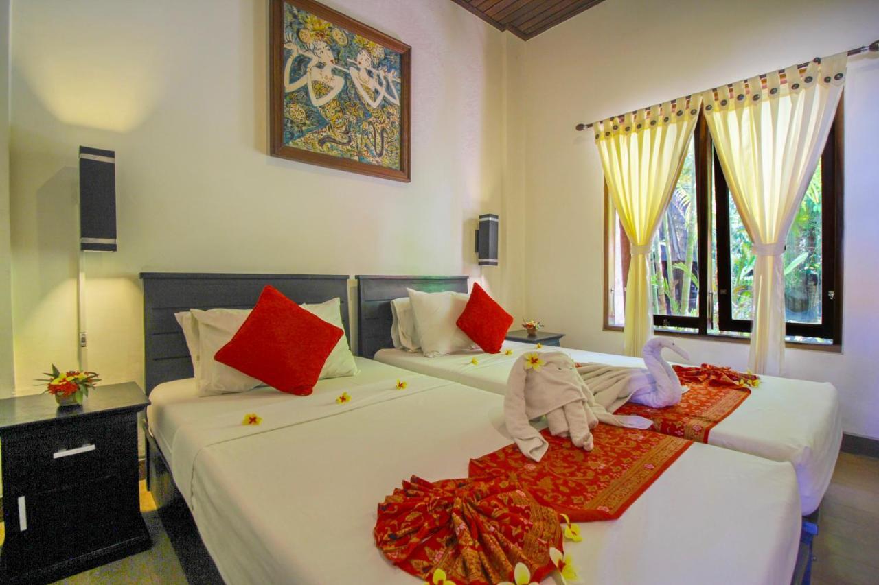 Hotel The Galuh Pekutatan Pulukan Exteriér fotografie
